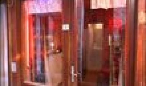 Prostitution : les salons en sursis